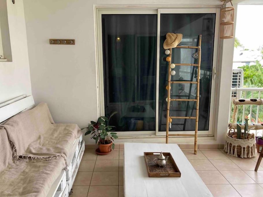 Terre Sainte : Charmant Appart 5 Min De La Plage Apartment Exterior photo